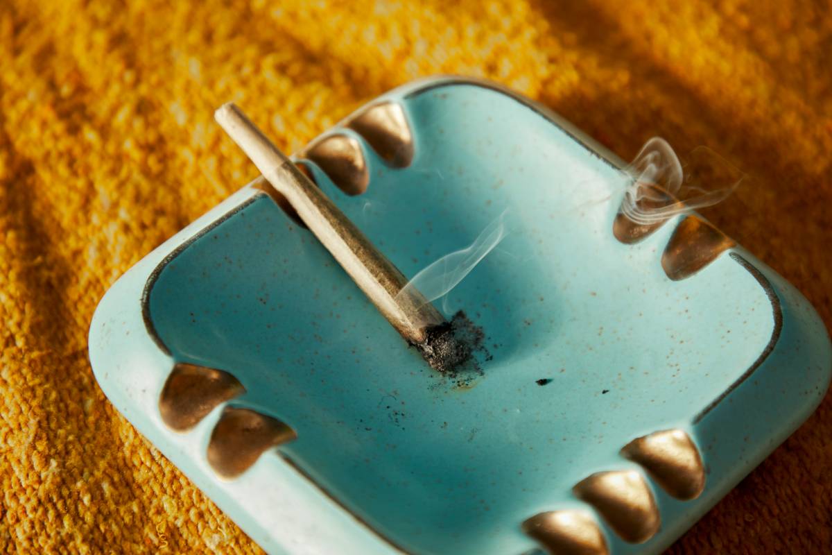 Smoking this won't get you high, it'll just make things nice and mellow, as opposed to that 'floating on the ceiling' feeling you can get from homemade gummy.